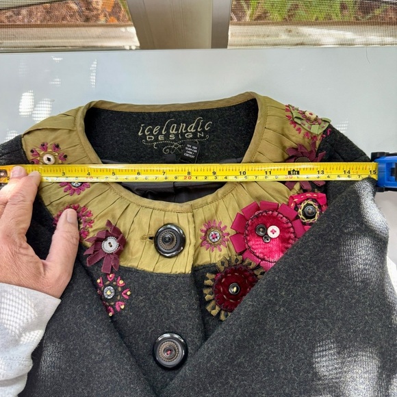 Icelandic Design Green Silk Appliqué Embroidered Lined Wool Jacket Women’s Sm - Picture 11 of 16